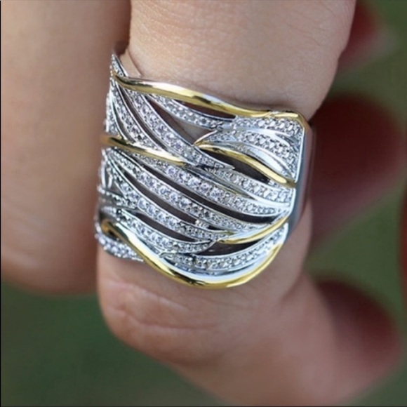 💯 NEW TWO TONE 925 STERLING SILVER DIAMOND RING, CUTE RING, SHINY RING. - Picture 2 of 6